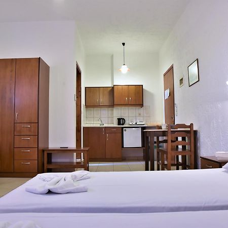 Ideal Hotel Kokkini Hani Kültér fotó